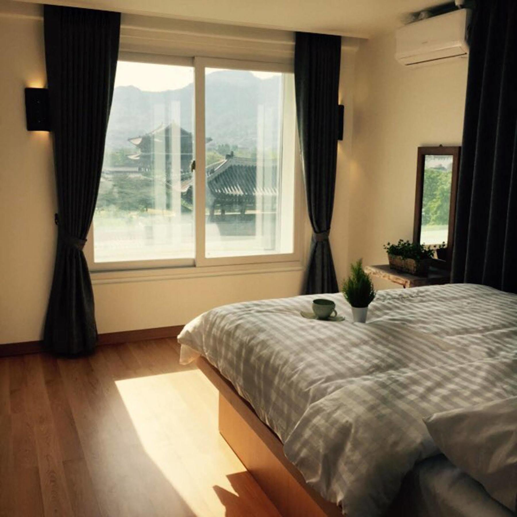 Woo Guest House Seoul Eksteriør billede